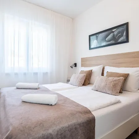 Magnificent With Pool, Hot Tub, Sea View, Sauna Villa