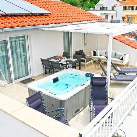 Magnificent With Pool, Hot Tub, Sea View, Sauna * Mimice