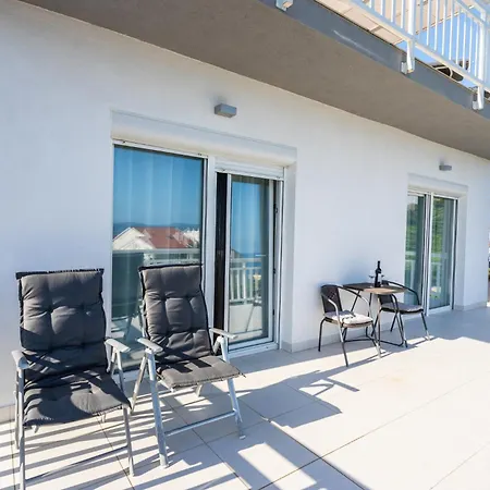 Villa Magnificent With Pool, Hot Tub, Sea View, Sauna Mimice