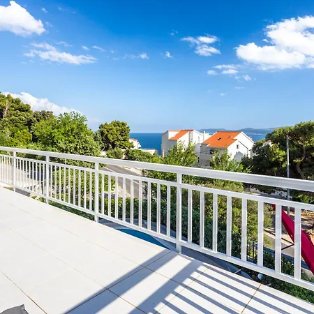 Magnificent With Pool, Hot Tub, Sea View, Sauna *