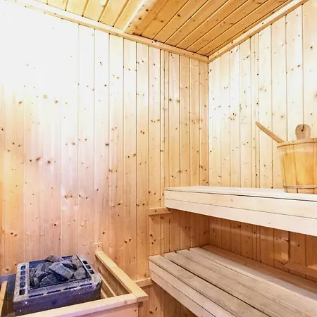 Magnificent With Pool, Hot Tub, Sea View, Sauna